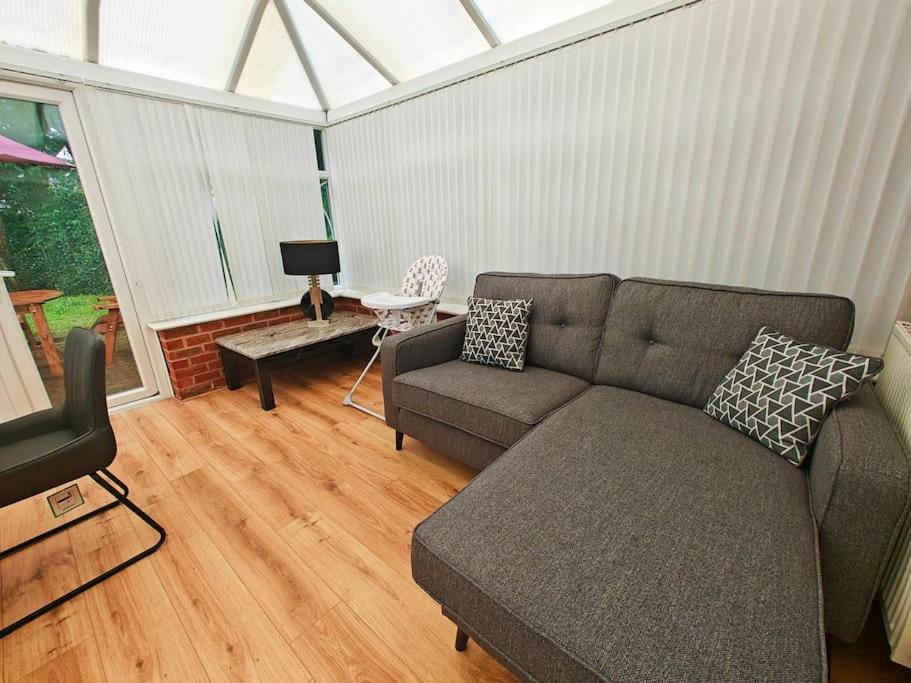 Апартаменты Luxury 5-Bed House Near Nec & Bhx Солихалл Экстерьер фото